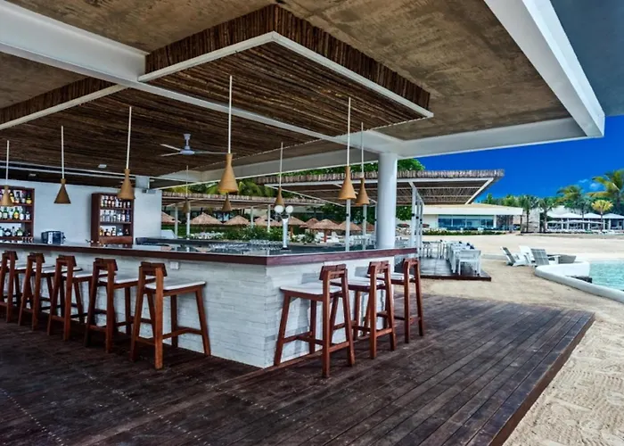 Presidente Intercontinental & By Ihg Resort